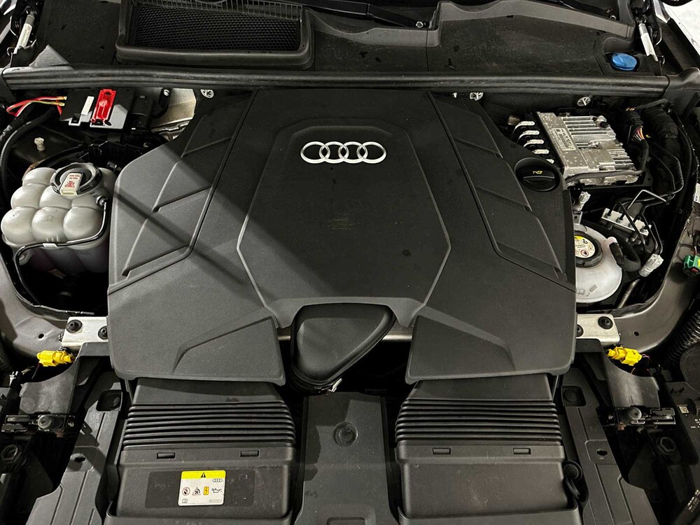 Audi Q7 55 TFSI e Quattro Pro Line Plus 3.0 380pk 2020, N-611-PF