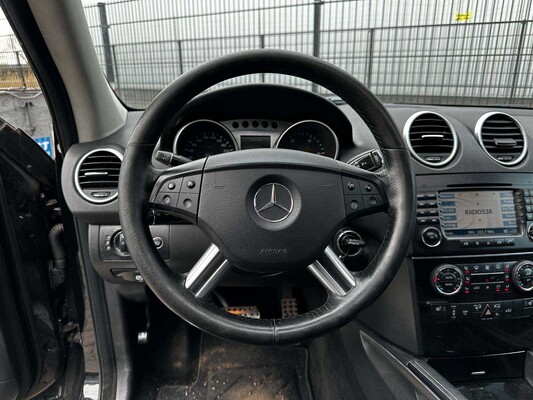 Mercedes-Benz M320 CDI M-Klasse 221 PS 2006, V-450-HD