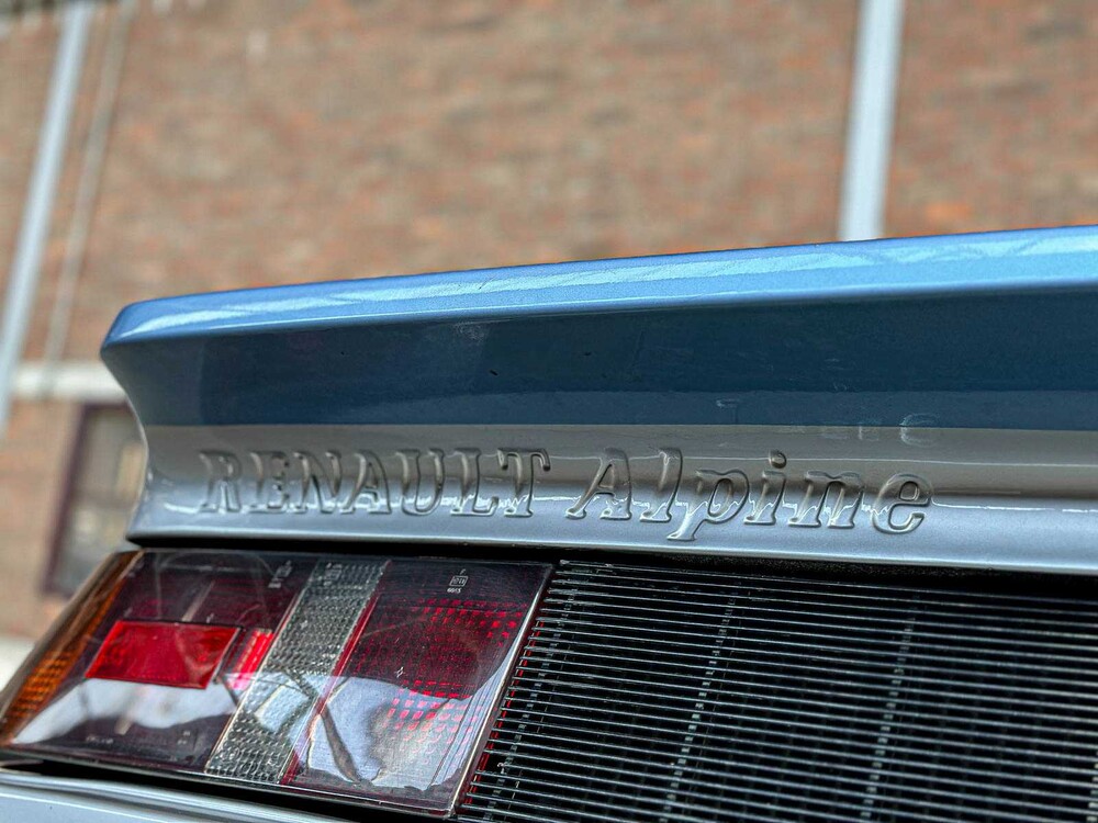 Renault Alpine 2,5 V6 GT Turbo 200 PS 1986 (Original-NL), PK-24-GL