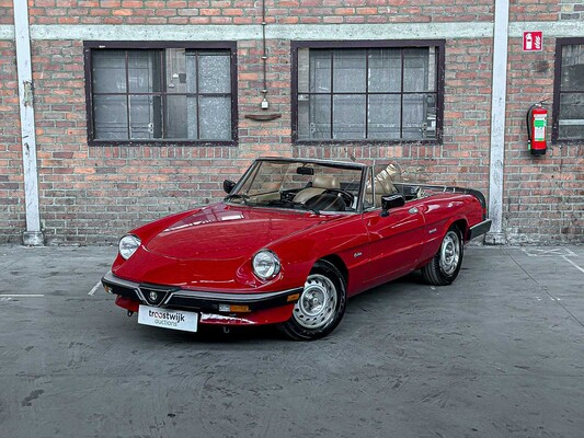 Alfa Romeo Spider 2.0 118hp 1987, NS-842-F