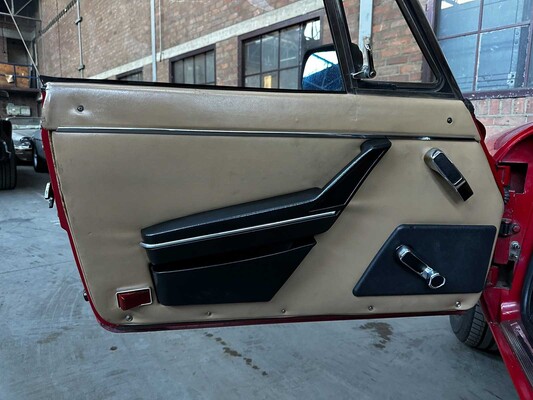 Alfa Romeo Spider 2.0 118pk 1987, NS-842-F