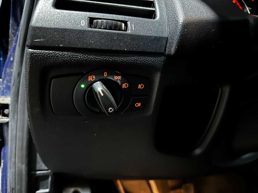 BMW 130i Introduction M-Sport 3.0 6-cilinder in-lijn 265pk 2005 1-serie, 50-TH-RD Youngtimers
