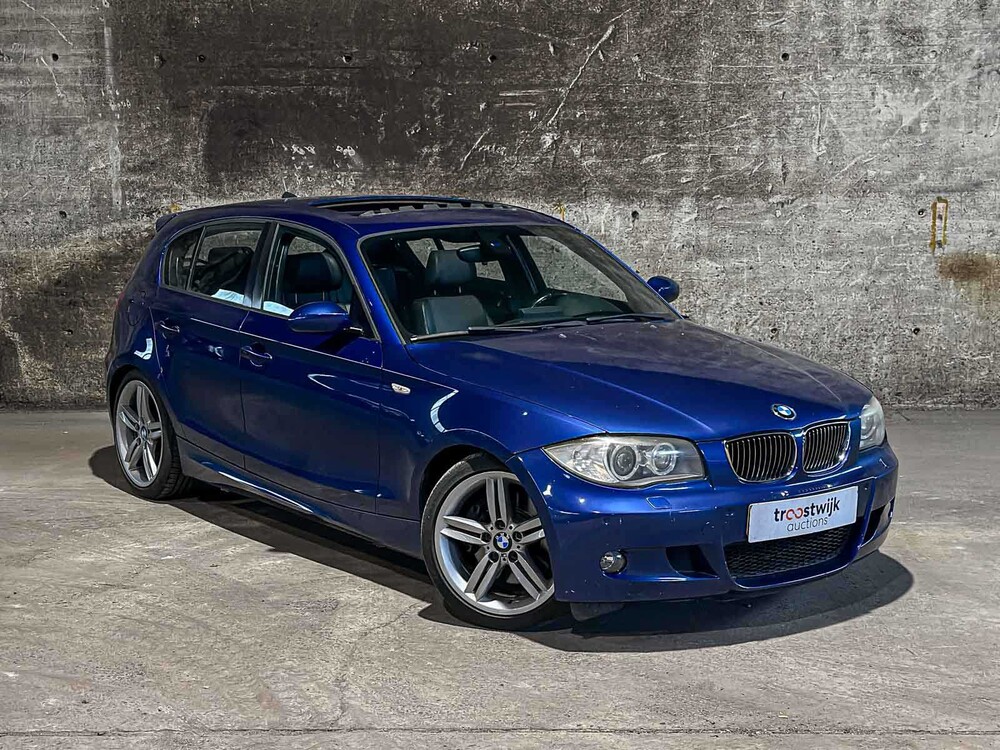 BMW 130i Introduction M-Sport 3.0 6-cilinder in-lijn 265pk 2005 1-serie, 50-TH-RD Youngtimers