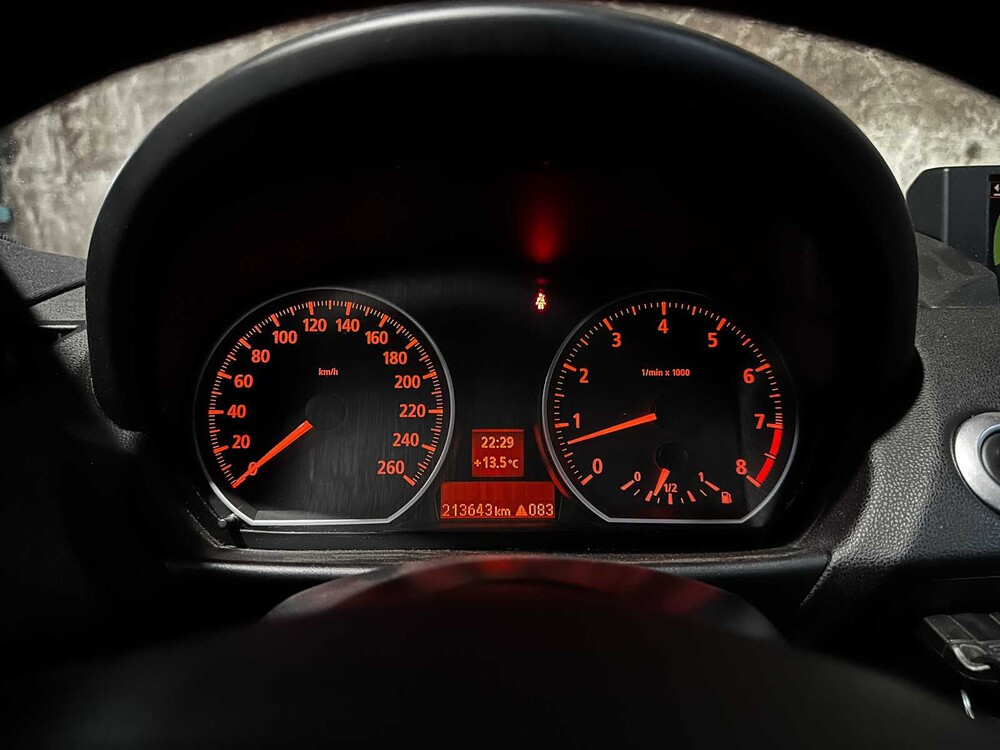 BMW 130i Introduction M-Sport 3.0 6-cilinder in-lijn 265pk 2005 1-serie, 50-TH-RD Youngtimers
