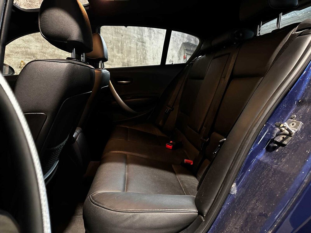 BMW 130i Introduction M-Sport 3.0 6-cilinder in-lijn 265pk 2005 1-serie, 50-TH-RD Youngtimers