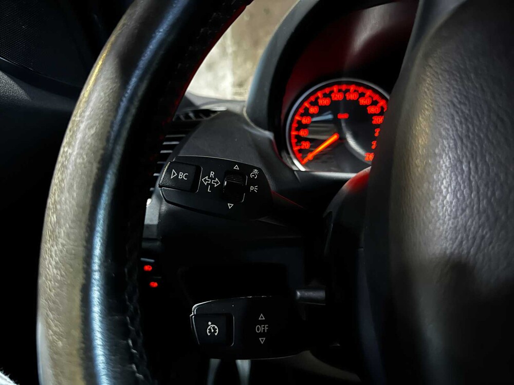 BMW 130i Introduction M-Sport 3.0 6-cilinder in-lijn 265pk 2005 1-serie, 50-TH-RD Youngtimers