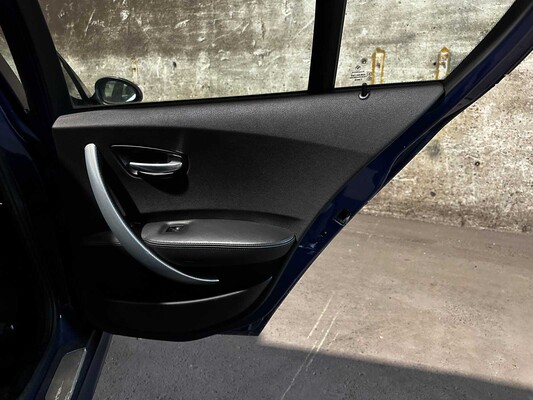 BMW 130i Introduction M-Sport 3.0 6-cilinder in-lijn 265pk 2005 1-serie, 50-TH-RD Youngtimers
