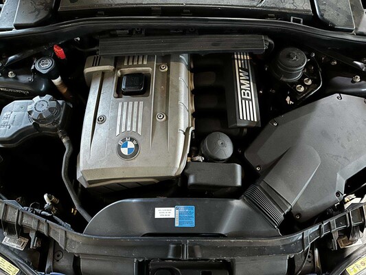 BMW 130i Introduction M-Sport 3.0 6-cilinder in-lijn 265pk 2005 1-serie, 50-TH-RD Youngtimers