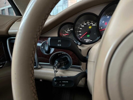 Porsche Panamera S 4,8 V8 400 PS 2009 Youngtimer