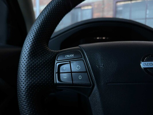 Volvo XC70 2,4 D5 Summum 185 PS 2009, PD-287-R Youngtimer