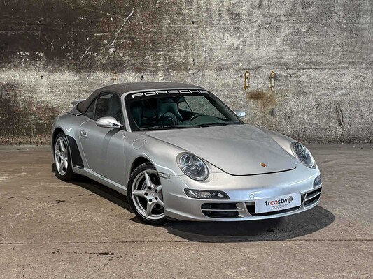 Porsche 911 Carrera Cabriolet 3.6 997 Sport-Chrono 325pk 2006 Youngtimer