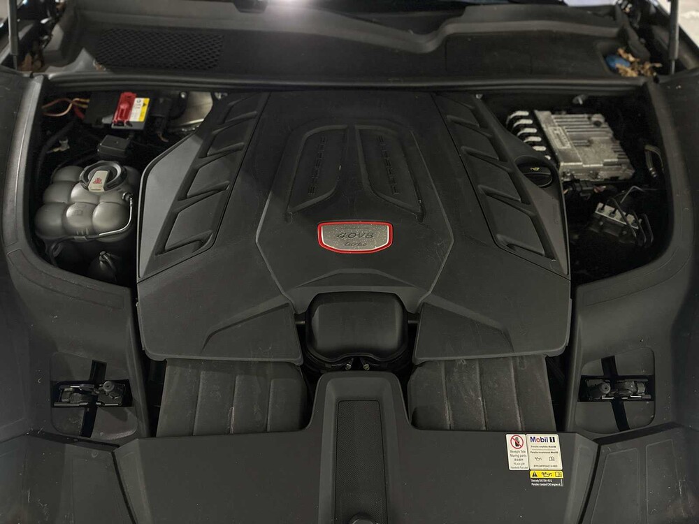 Porsche Cayenne Coupe Turbo 4.0 V8 549pk 2019, J-757-HF