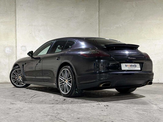 Porsche Panamera 3.6 V6 PDK 299pk 2011