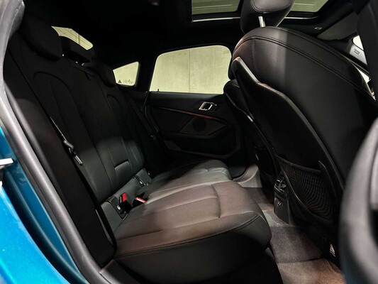 BMW 218i Gran Coupé High Executive 2-serie (Origineel-NL+1e eigenaar), K-739-XS