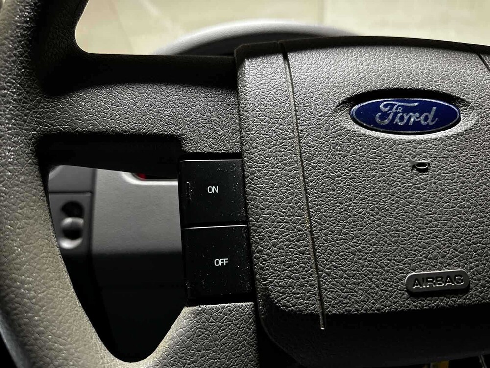 Ford F 150 Roush mit Kompressor 450 PS 2007, 4-VBX-26