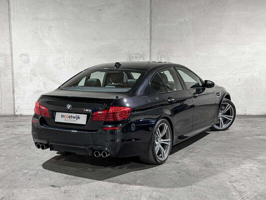 BMW M5 F10 4,4 V8 560 PS 2014 5er, 3-ZLJ-94