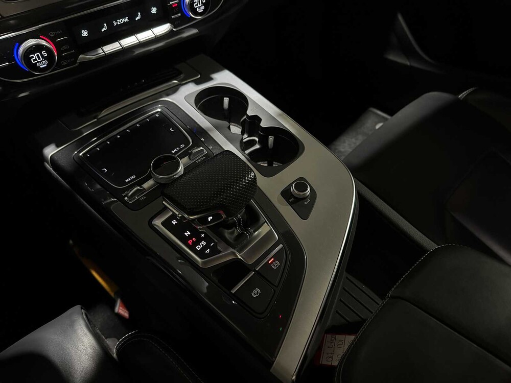 Audi Q7 3.0 TDI V6 e-tron Quattro Sport S-Line 258pk 2016 (Origineel-NL & 1e Eigenaar) Plug-In Hybrid, NB-194-Z (BTW AUTO)
