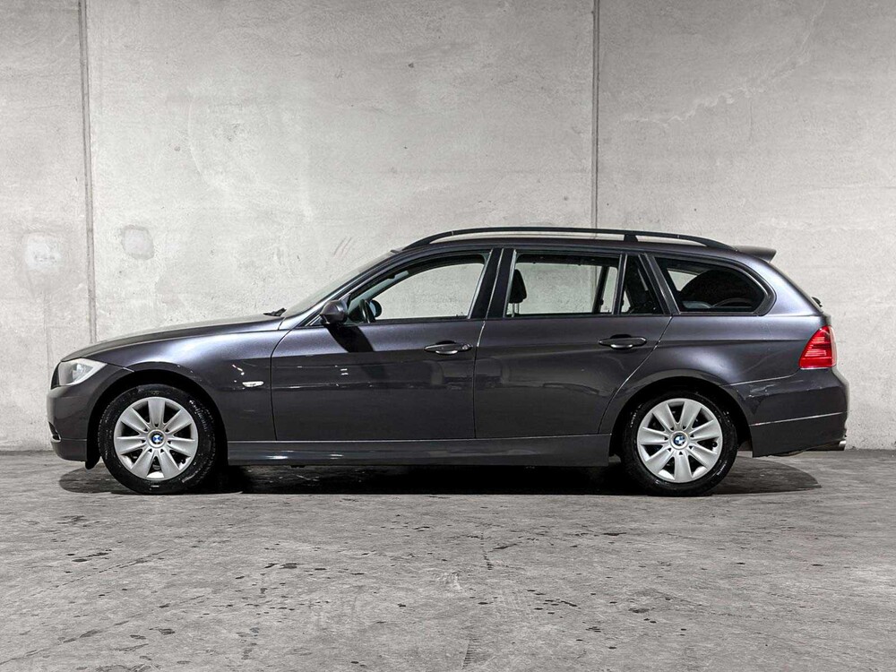 BMW 318i Touring High Executive 3-serie 141pk 2008, 22-HNJ-3 youngtimer