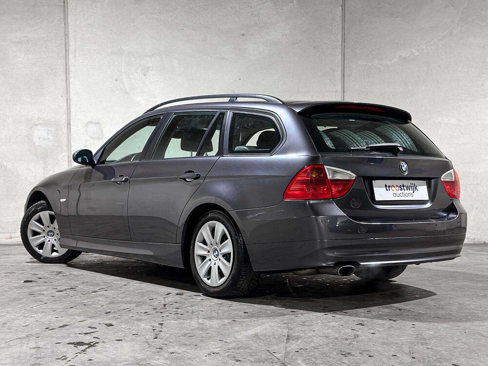 BMW 318i Touring High Executive 3er 141 PS 2008, 22-HNJ-3 Youngtimer