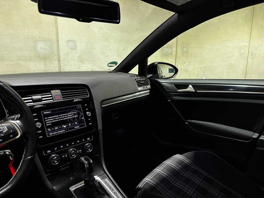 Volkswagen Golf Variant GTD 2.0 TDI DSG 184pk 2015, TK-275-X
