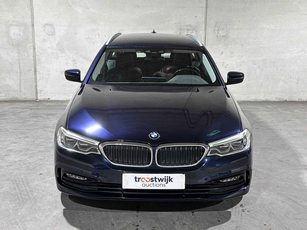 BMW 520i Touring High Executive Sport-Line 5-serie 184pk 2019 (Origineel-NL), XG-208-V