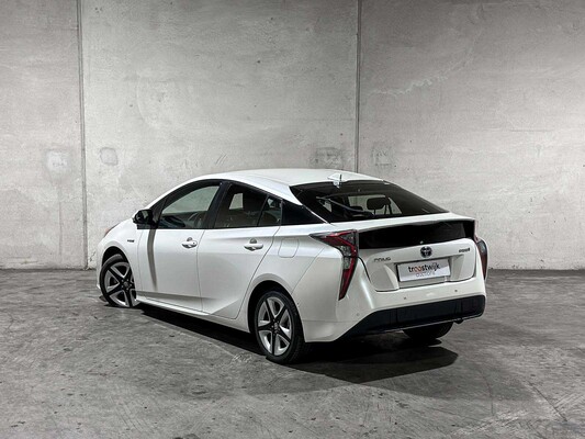 Toyota Prius 1.8 Dark Edition 98pk 2017, H-314-FX