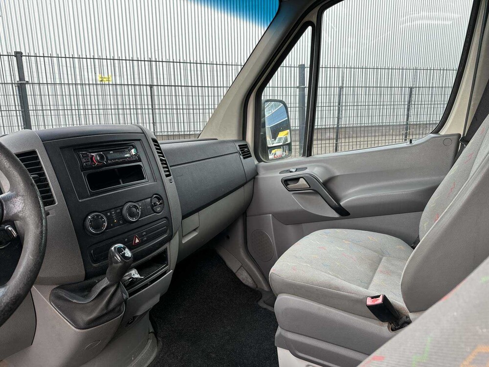 Volkswagen Crafter 35 2.5 TDI L2H1 DC 109hp 2008 (Original-NL), 62-VPJ-5