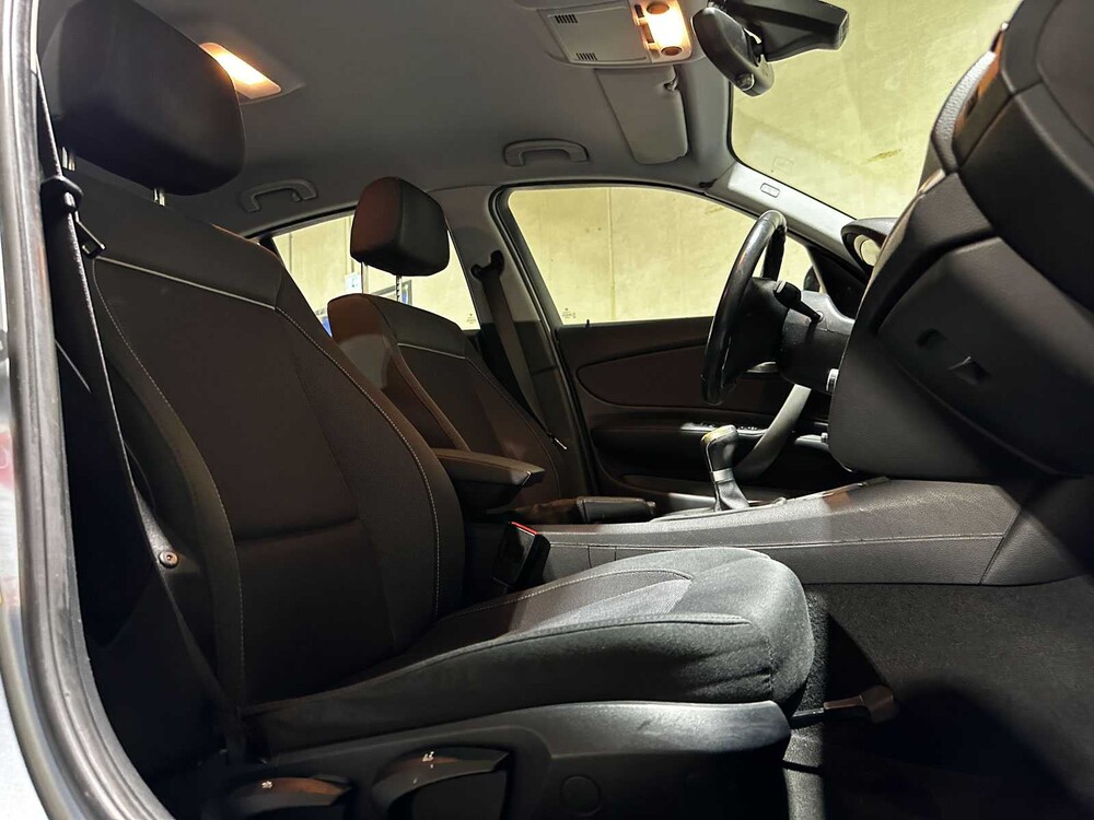 BMW 116i Corporate Business Line 1-serie 121pk 2010, 65-LFP-5