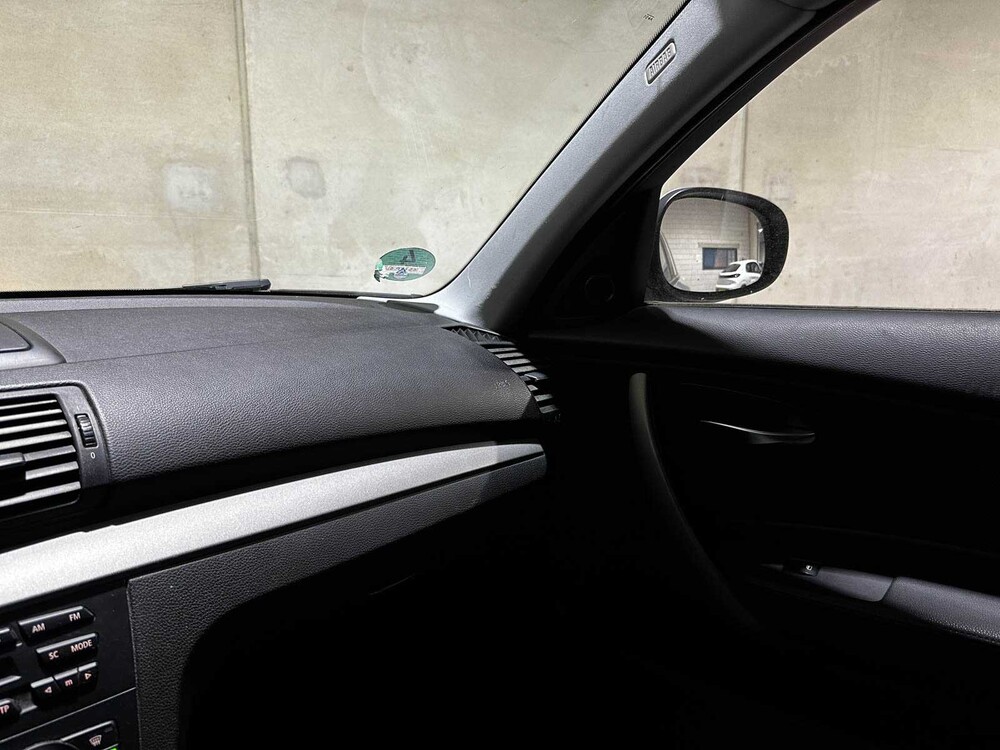 BMW 116i Corporate Business Line 1-serie 121pk 2010, 65-LFP-5