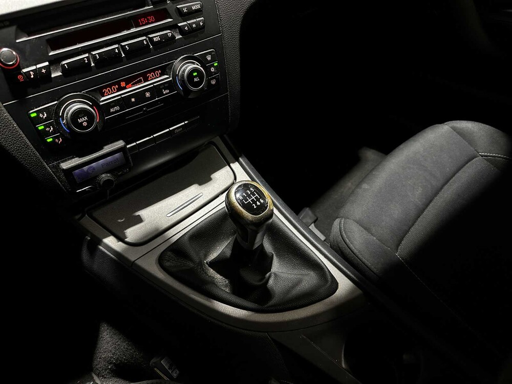 BMW 116i Corporate Business Line 1-serie 121pk 2010, 65-LFP-5