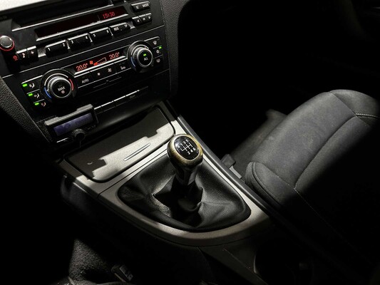 BMW 116i Corporate Business Line 1-serie 121pk 2010, 65-LFP-5