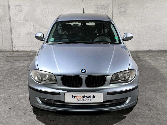 BMW 116i Corporate Business Line 1-serie 121pk 2010, 65-LFP-5