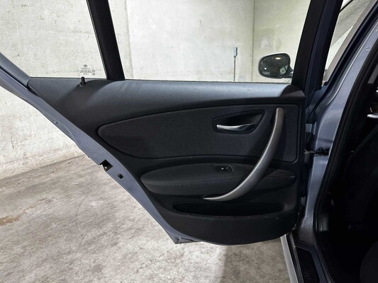 BMW 116i Corporate Business Line 1-serie 121pk 2010, 65-LFP-5