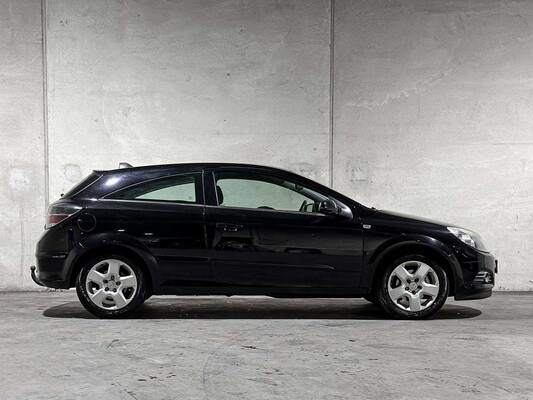 Opel Astra GTC 1.8 Cosmo 140pk 2009 (Origineel-NL), 16-JDN-1