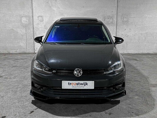 Volkswagen Golf 1.0 TSI Comfortline Business 110hp 2018 (Original-NL), RX-771-L