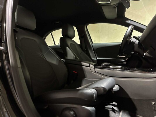 Mercedes-Benz A180 d 7G-DCT Business Solution A-Klasse 116 PS 2020 (Ursprünglicher NL+1. Besitzer), H-772-KD