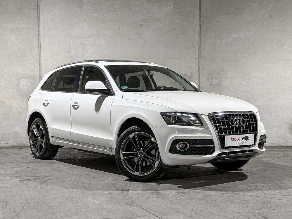 Audi Q5 3.2 FSI V6 Quattro Pro Line 269 PS 2010, J-936-ZV