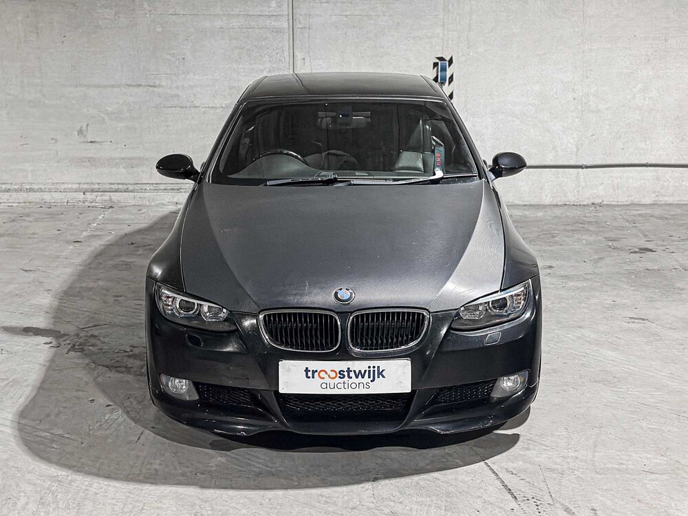 BMW 320i Cabriolet 170 PS 2009 3er E93, XK-462-D