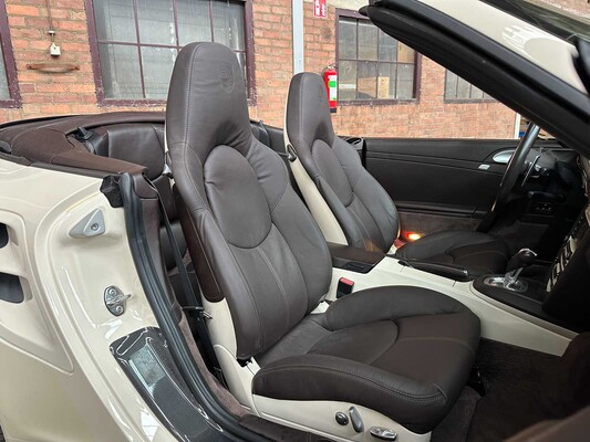 Porsche 911 Turbo Cabriolet 997.2 3.8 TT 500pk 2010 -Hardtop- Youngtimer (23.000 km)
