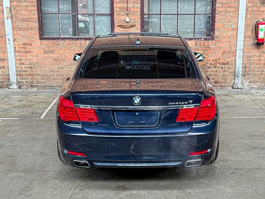 BMW ActiveHybrid7 F04 4.4 V8 465pk 2011, HZR-14-F
