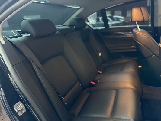 BMW ActiveHybrid7 F04 4.4 V8 465pk 2011, HZR-14-F