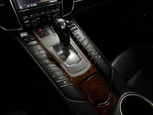 Porsche Panamera S 4.8 V8 405pk 2012