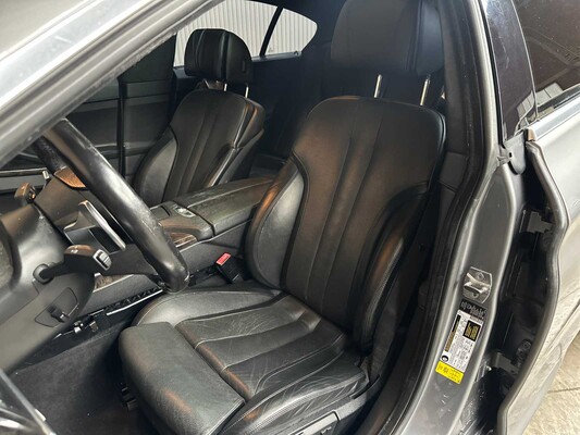 BMW 650i High Executive M-Sport F06 4.4 V8 6-serie Gran Coupé 450pk 2013