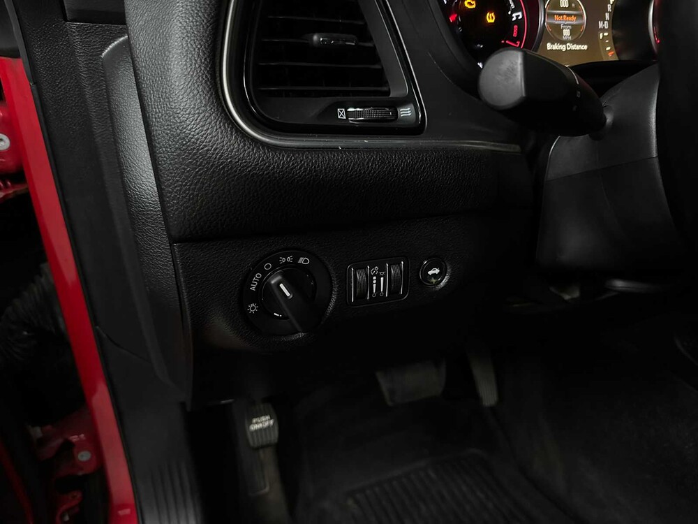 Dodge Challenger SXT 3.6 V6 305pk 2017