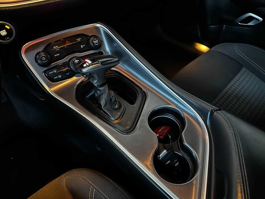 Dodge Challenger SXT 3.6 V6 305pk 2019