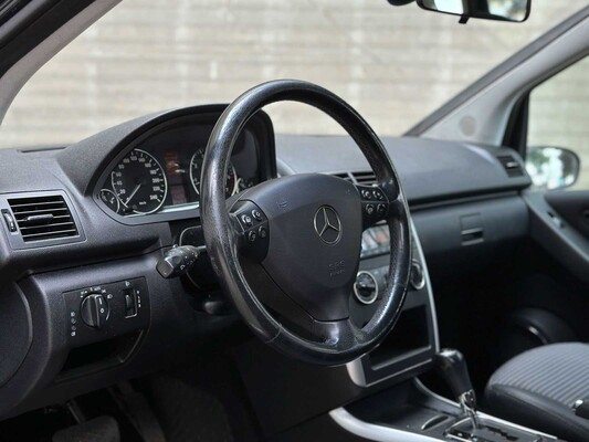 Mercedes-Benz A170 Avantgarde 116pk 2005 (Origineel-NL) A-klasse Automaat, 31-RK-BR