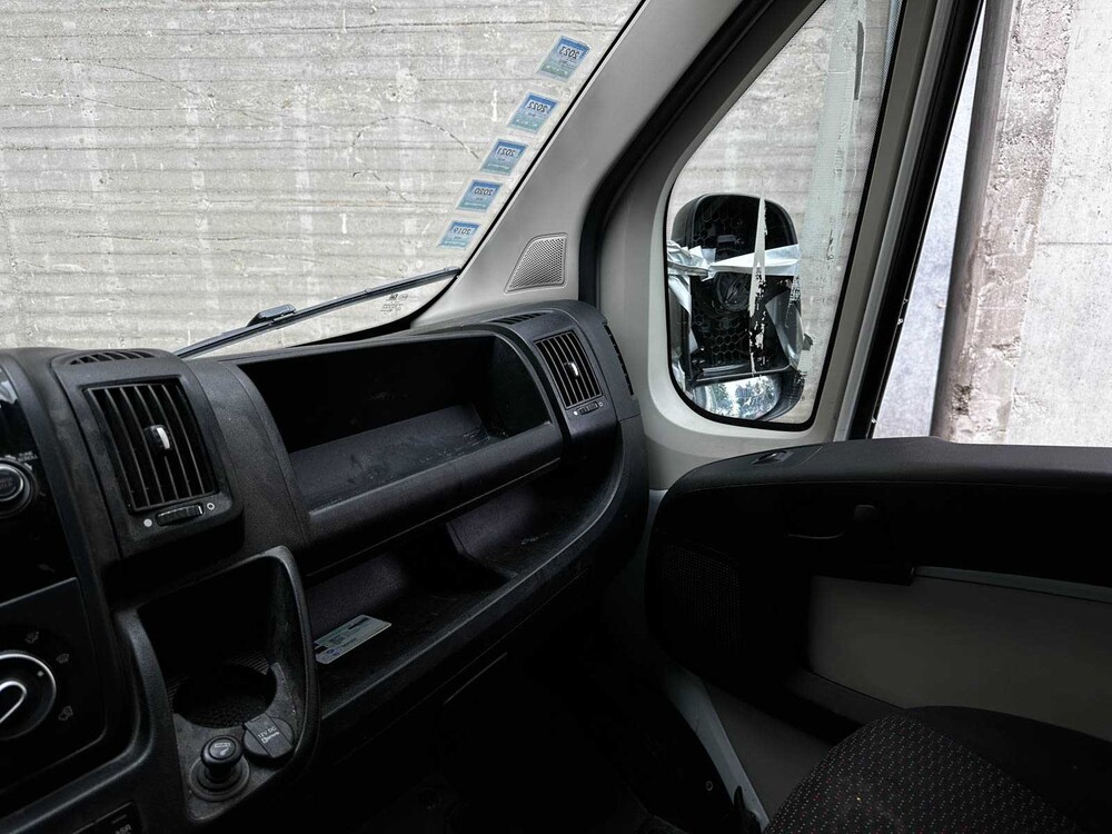 Peugeot Boxer 335 2.2 HDI L3H2 XR 131pk 2016, VZF-89-S