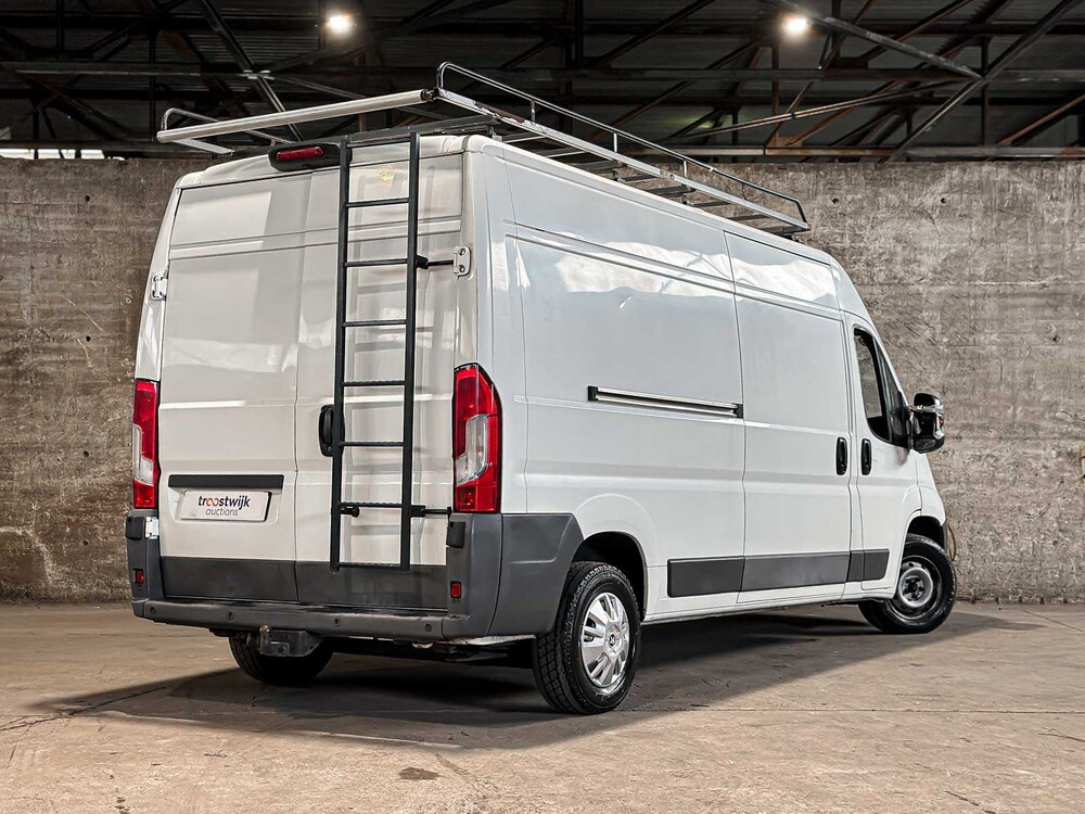 Peugeot Boxer 335 2.2 HDI L3H2 XR 131pk 2016, VZF-89-S