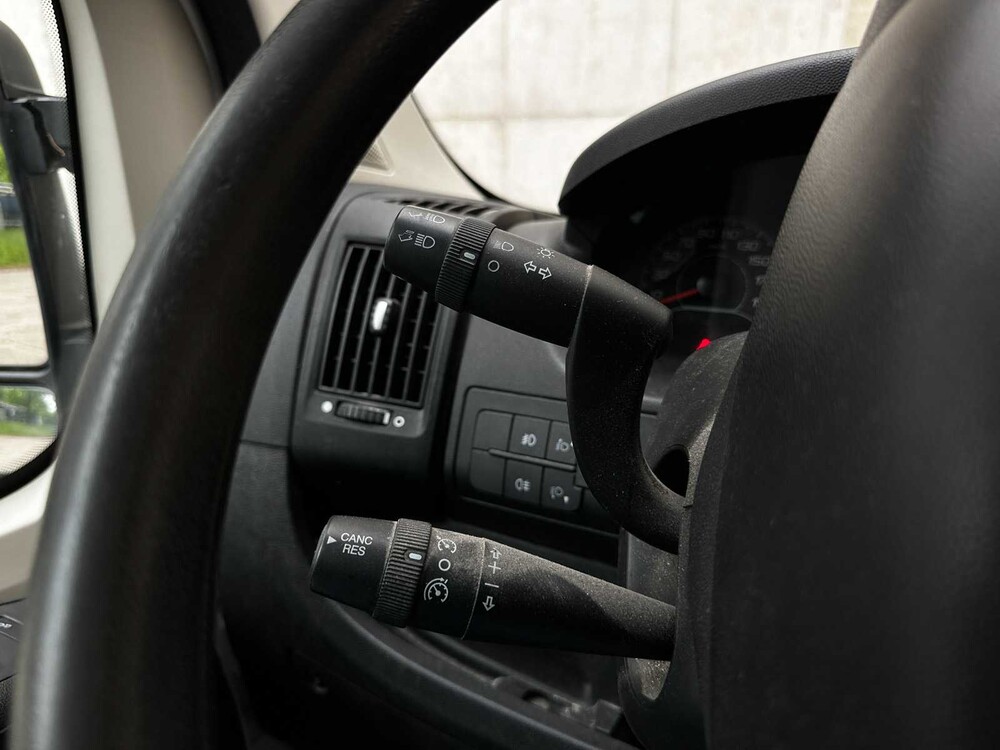 Peugeot Boxer 335 2.2 HDI L3H2 XR 131pk 2016, VZF-89-S