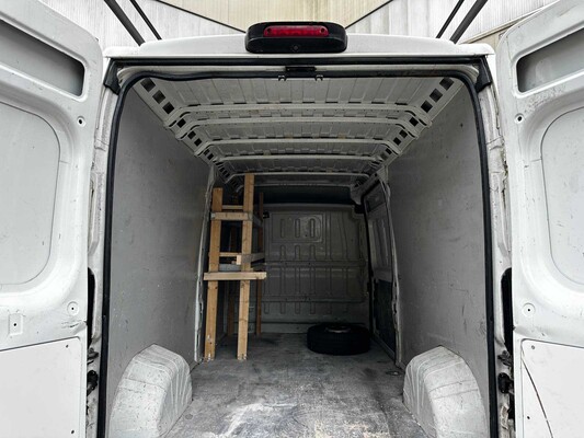 Peugeot Boxer 335 2.2 HDI L3H2 XR 131pk 2016, VZF-89-S